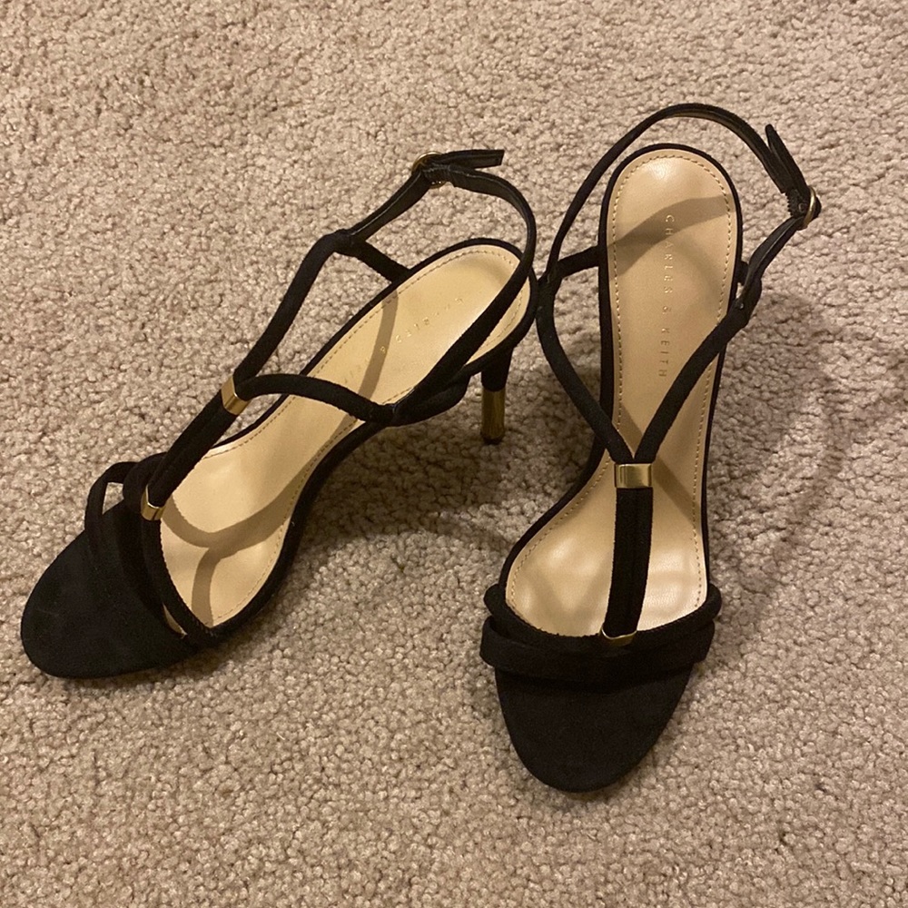 Charles and Keith US Size 7